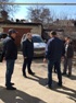 Дмитрий Кудинов вместе с жителями осмотрел ведущиеся работы по капремонту 